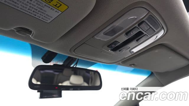 Kia All New Carnival Luxury, 2017 16