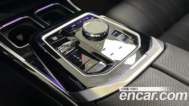 BMW 7시리즈 (G70) 740d xDrive M Sport, 2025 9