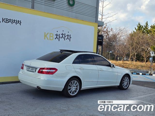 Mercedes-Benz E-класс W212 E300 Elegance, 2012 2