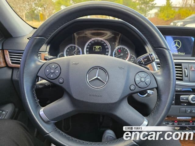 Mercedes-Benz E-класс W212 E300 Elegance, 2012 9