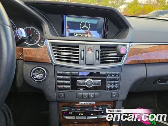 Mercedes-Benz E-класс W212 E300 Elegance, 2012 11