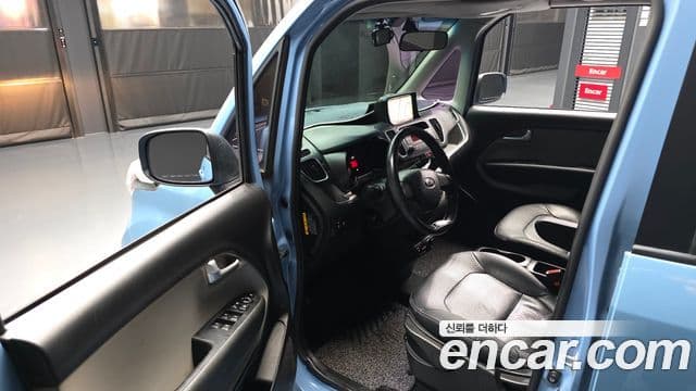 Kia Ray Special, 2013 10