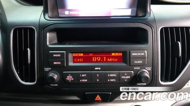 Kia Ray Special, 2013 16