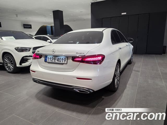 Mercedes-Benz E-класс W213 Exclusive, 2023 2