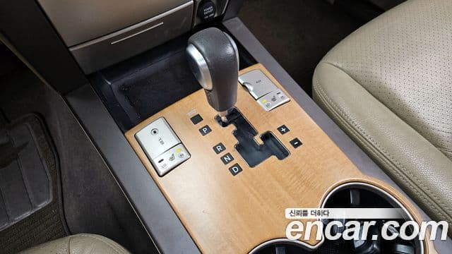 Kia Mohave топовая версия, 2008 9