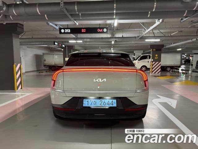 Kia The / новый New EV6 Air, 2024 все фото