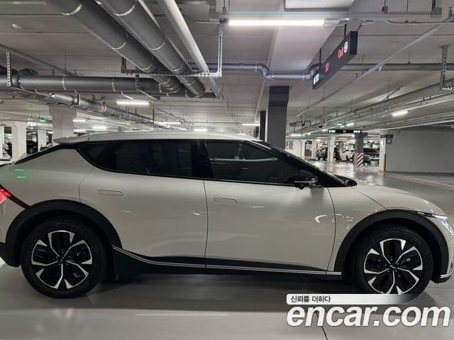Kia The / новый New EV6 Air, 2024 7