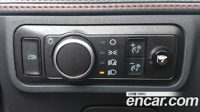 Ford Mustang 7세대 5.0 GT Premium кабриолет, 2025 13