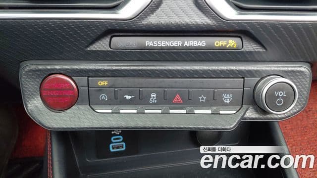 Ford Mustang 7세대 5.0 GT Premium кабриолет, 2025 14