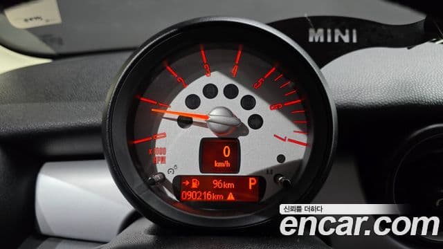 Mini Cooper D 2세대, 2012 8