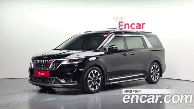 Kia Carnival 4세대 Signature, 2022 1