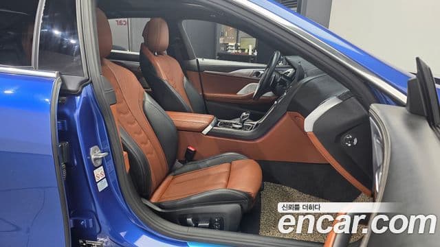 BMW 8시리즈 (G15) M850i xDrive Gran Coupe, 2023 11