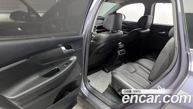 Hyundai The / новый New Santa Fe Prestige, 2023 11
