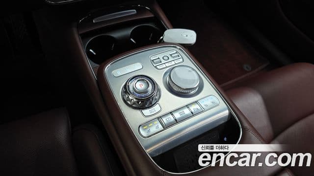 Genesis G90 (RS4) бензин 3.5 турбо AWD, 2022 9