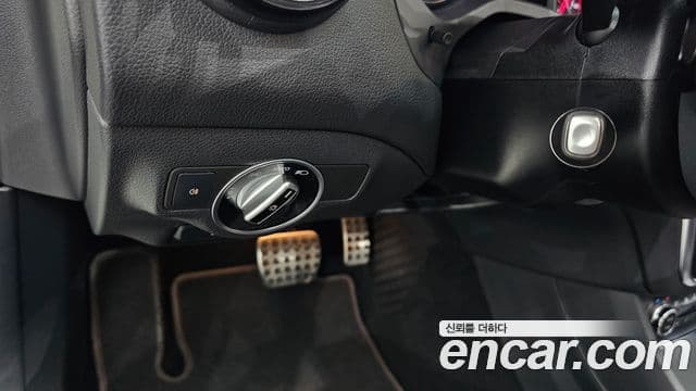 Mercedes-Benz CLA-класс C117 CLA45 AMG 4MATIC, 2018 16