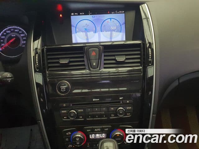 Renault Korea(Samsung) SM7 Nova LPLI 2.0 LPe для людей с инвалидностью, 2017 7