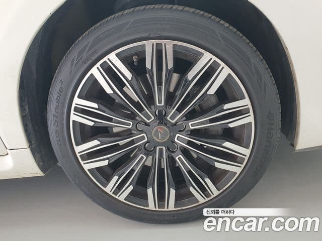 Renault Korea(Samsung) SM7 Nova LPLI 2.0 LPe для людей с инвалидностью, 2017 20