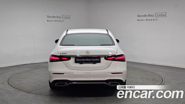 Mercedes-Benz E-класс W213 AMG Line, 2023 4