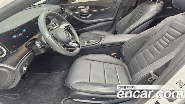 Mercedes-Benz E-класс W213 AMG Line, 2023 10