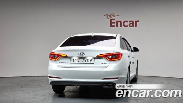 Hyundai LF Sonata 2.0 Smart, 2015 4