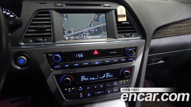 Hyundai LF Sonata 2.0 Smart, 2015 14