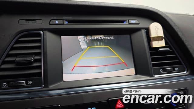 Hyundai LF Sonata 2.0 Smart, 2015 15