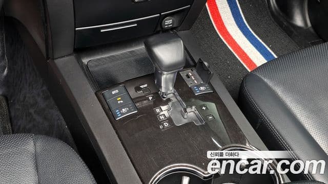 Kia Mohave 4WD KV300, 2015 9