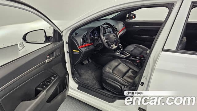 Hyundai Avante AD 1.6 GDI Smart, 2016 11