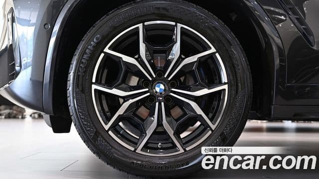 BMW X4 (G02) xDrive20i M Sport, 2022 все фото