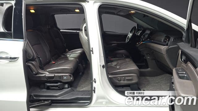 Honda Odyssey 5세대, 2022 11