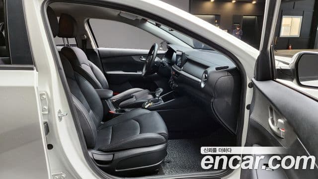 Kia All New K3 Standard, 2021 10