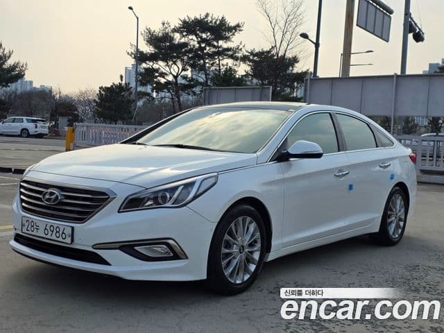Hyundai LF Sonata LPI Modern(для людей с инвалидностью), 2015 1
