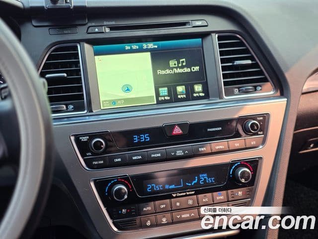 Hyundai LF Sonata LPI Modern(для людей с инвалидностью), 2015 11