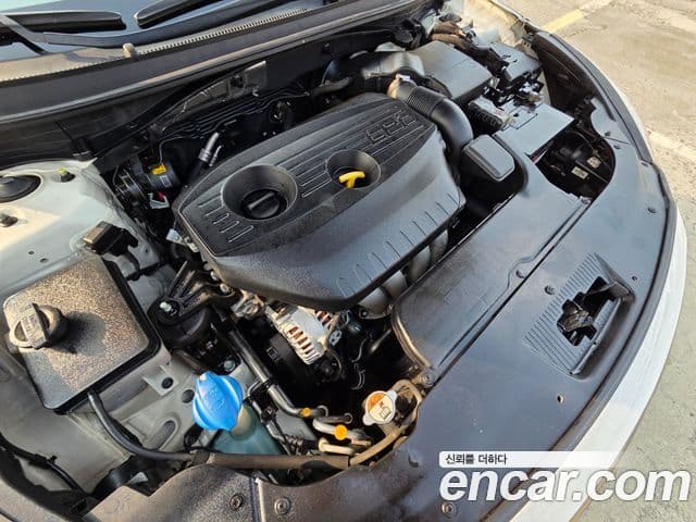 Hyundai LF Sonata LPI Modern(для людей с инвалидностью), 2015 20