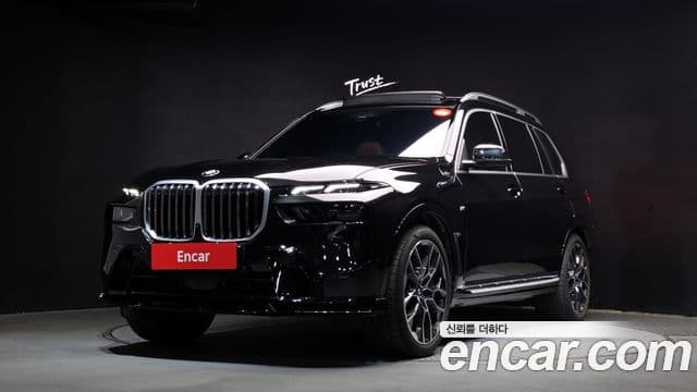 BMW X7 (G07) xDrive 40i M Sport 7인승, 2025 1
