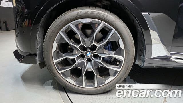 BMW X7 (G07) xDrive 40i M Sport 7인승, 2025 все фото