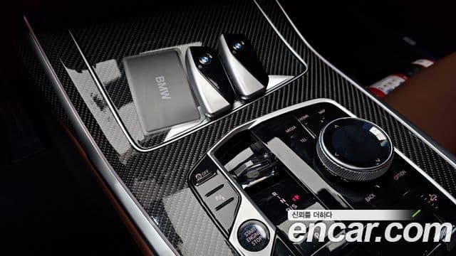 BMW X7 (G07) xDrive 40i M Sport 7인승, 2025 9