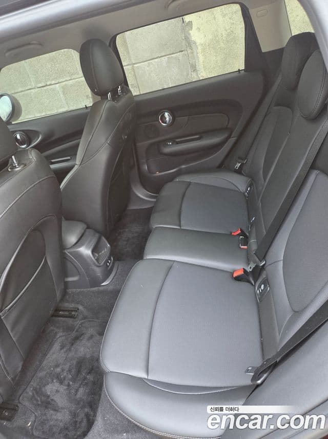 Mini Cooper 클럽맨 2세대, 2019 10