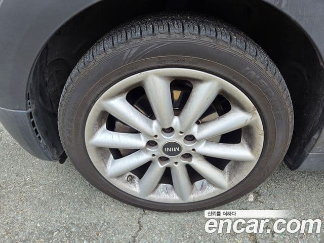 Mini Cooper 클럽맨 2세대, 2019 11