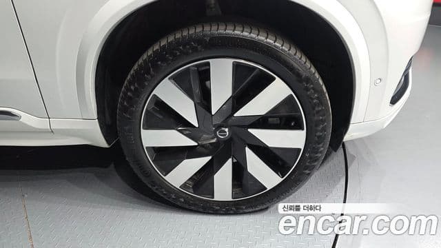 Volvo XC90 2세대 T8 Ultimate Bright гибрид, 2024 все фото