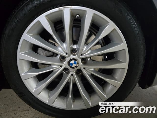 BMW 5시리즈 (G30) Luxury, 2023 все фото