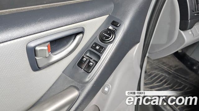 Hyundai Grand Starex CVX Luxury, 2015 18