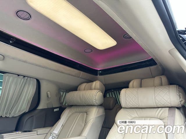Kia Carnival 4세대 бензин 9인승 High Limousine(компания по спецнадстройкам), 2022 13