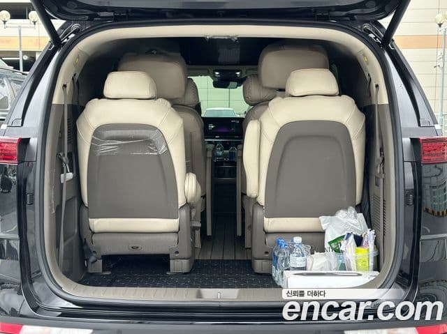 Kia Carnival 4세대 бензин 9인승 High Limousine(компания по спецнадстройкам), 2022 20