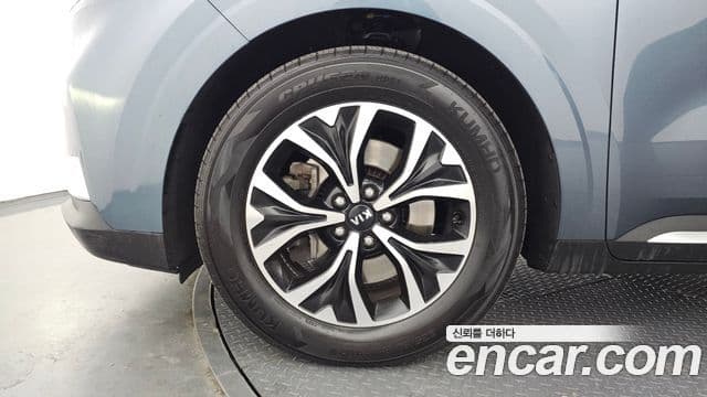 Kia Carnival 4세대 Signature, 2021 все фото