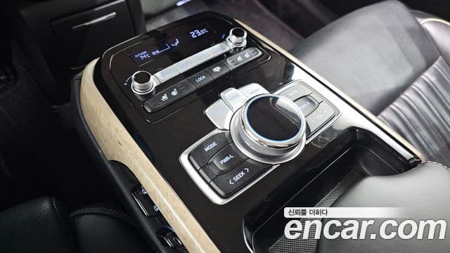 Genesis G90 Prestige, 2020 16