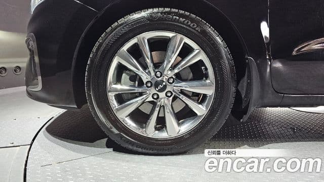 Kia The / новый New Carnival Special, 2020 все фото