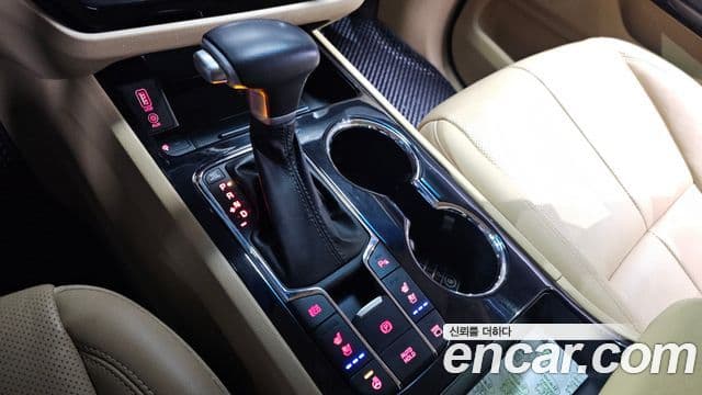 Kia The / новый New Carnival Special, 2020 9