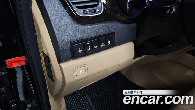 Kia The / новый New Carnival Special, 2020 16