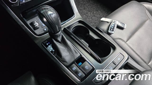 Hyundai Grandeur IG 3.0 LPi Exclusive (арендный автомобиль), 2019 9